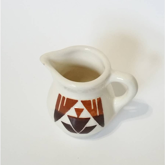 Vintage Sioux Native American Southwest Miniature Pottery Signed Kate Dismounts - Picture 8 of 10